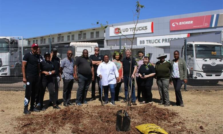 The Rosslyn Improvement District (RID) launched the Rosslyn Green Hub, accompanied by the planting of 25 trees along the R566/Brits Road in Rosslyn, north of Pretoria on September 5.